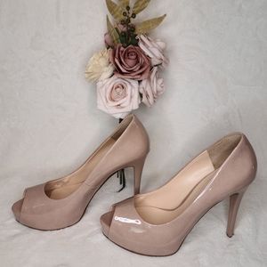 Nude Peep-Toe Pumps